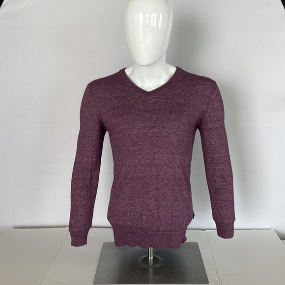 Hugo Boss Slim Fit Purple Sweater Size Medium - Picture 3 of 13
